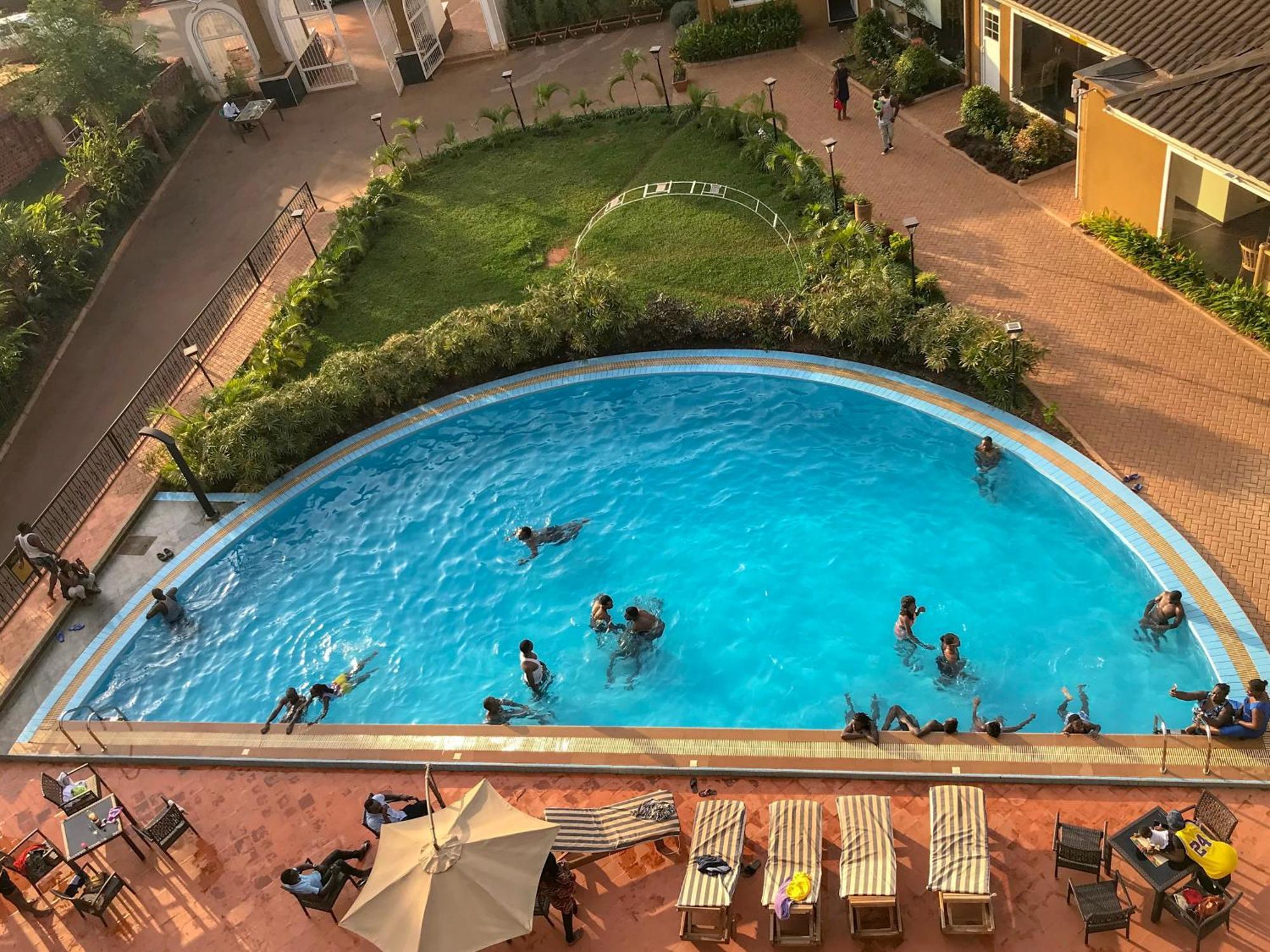 Hotel Duomo And Suites Kampala Exterior photo